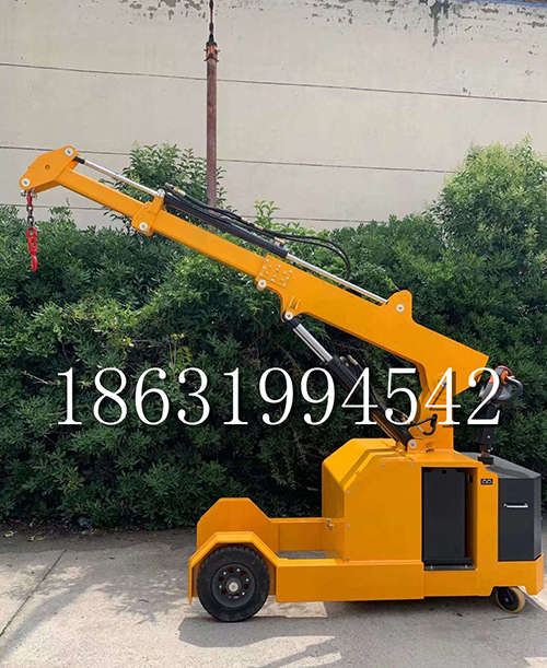 关山镇车载吊机多少钱车载吊机小型履带吊绞盘仓库小型车载吊机多少钱