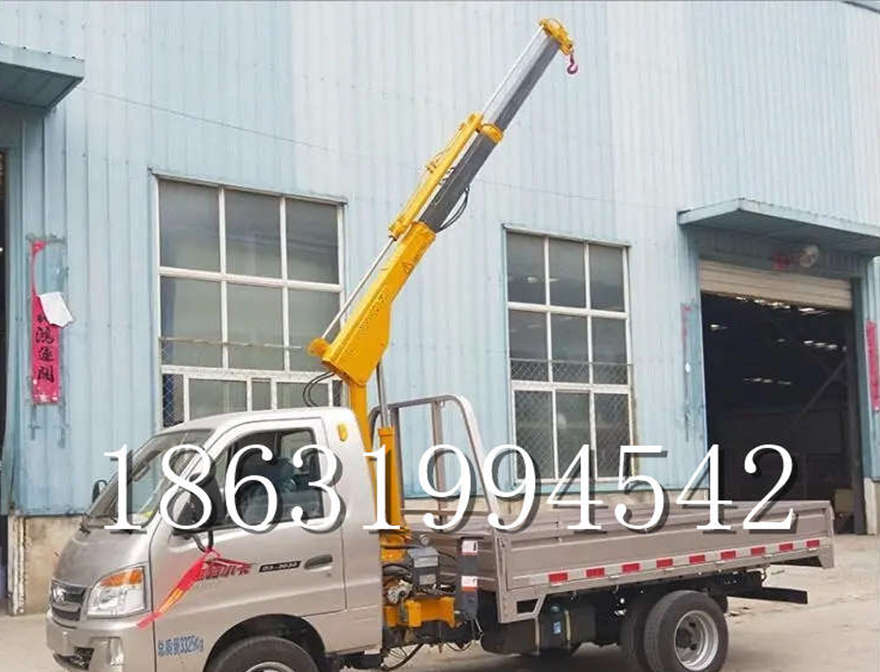 关山镇车载吊机多少钱车载吊机小型履带吊绞盘仓库小型车载吊机多少钱
